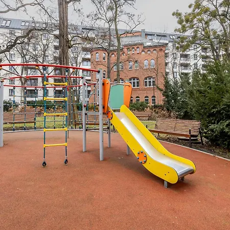 10w Free Private Parking Apartment Wroclaw