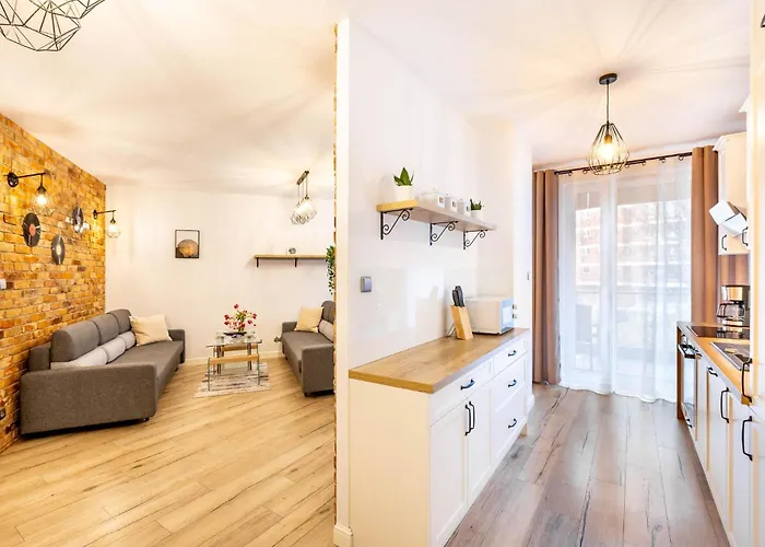 10w Free Private Parking *